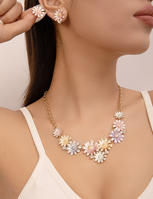 Conjunto De Collar Y Aretes Redondos Geométricos De Aleación.