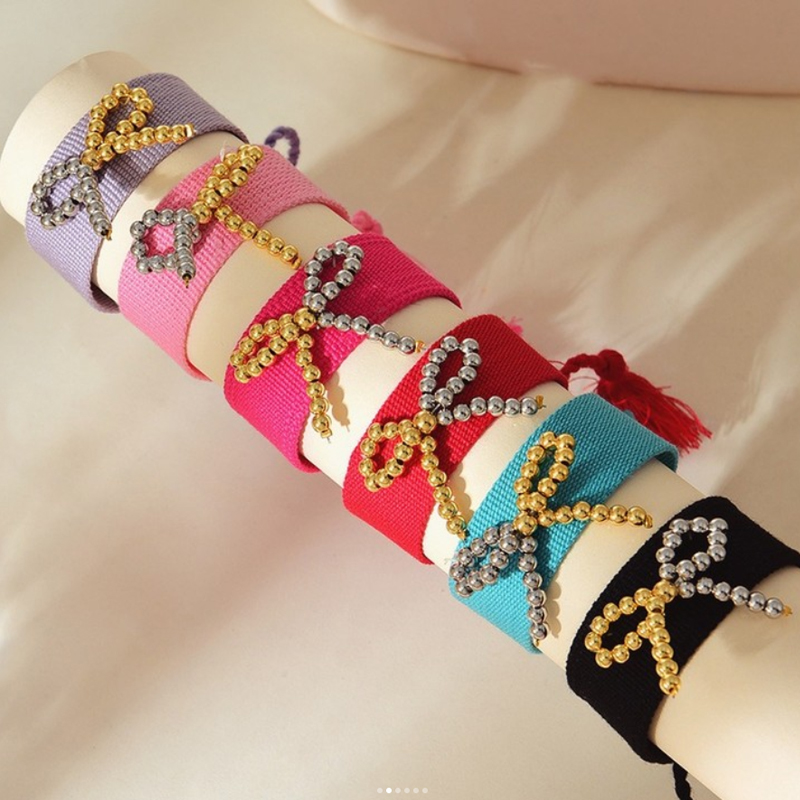 Pulsera Con Borlas Trenzadas Y Lazo Con Cuentas En Bloques De Color