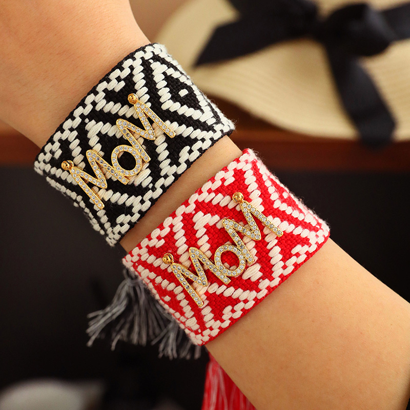Pulsera De Borla Trenzada Con Colgante Mom Con Letras De Circonio Con Incrustaciones De Cobre
