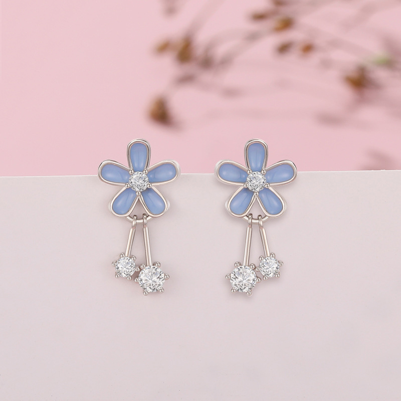 Pendientes De Flores De Pegamento Con Incrustaciones De Diamantes Plateados