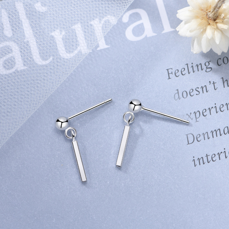 Pendientes Largos Bolas De Plata
