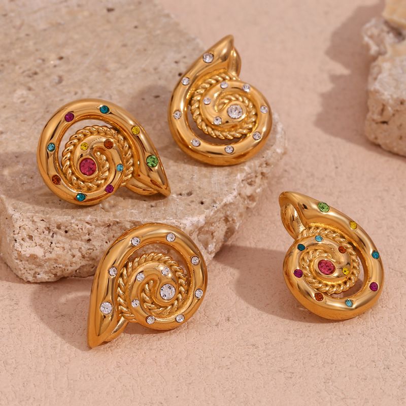 Pendientes Roscados De Diamantes De Acero Chapado En Oro