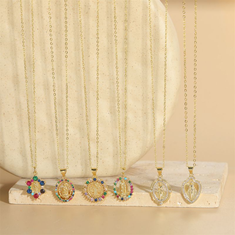 Collar Retrato De Cobre Y Diamantes
