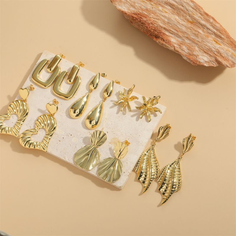 Pendientes Plisados De Cobre