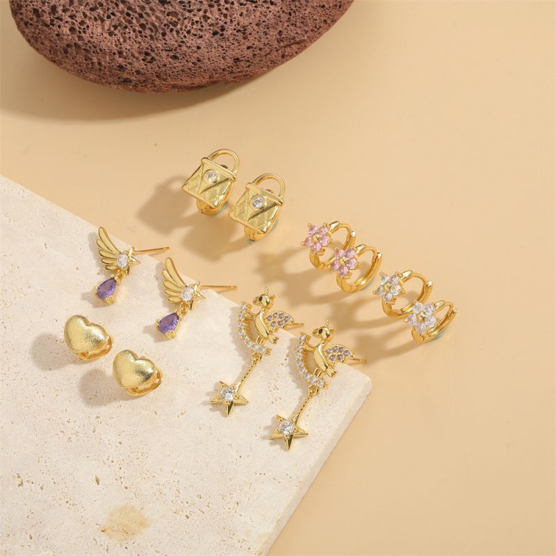 Pendientes Colgantes De Cobre Y Diamantes