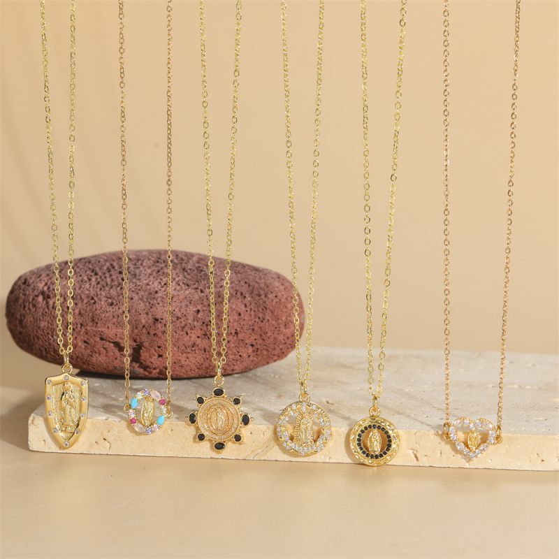 Collar Figura Redonda Cobre Y Diamantes