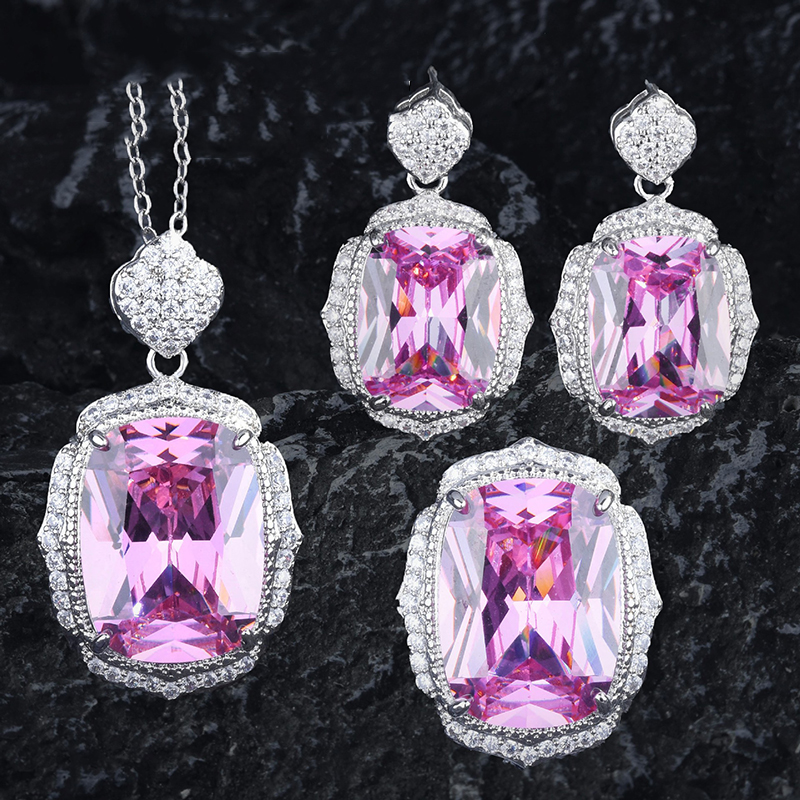 Pendientes Cuadrados De Diamantes De Cobre