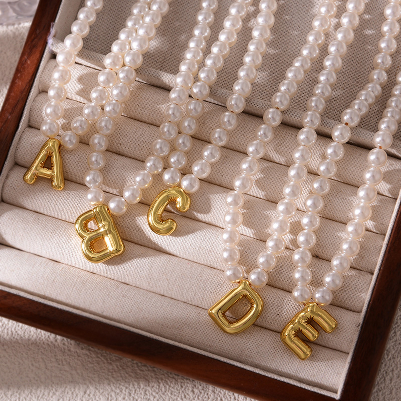 Collar Con Cuentas Y Colgante De Perlas De Cobre Con 26 Letras