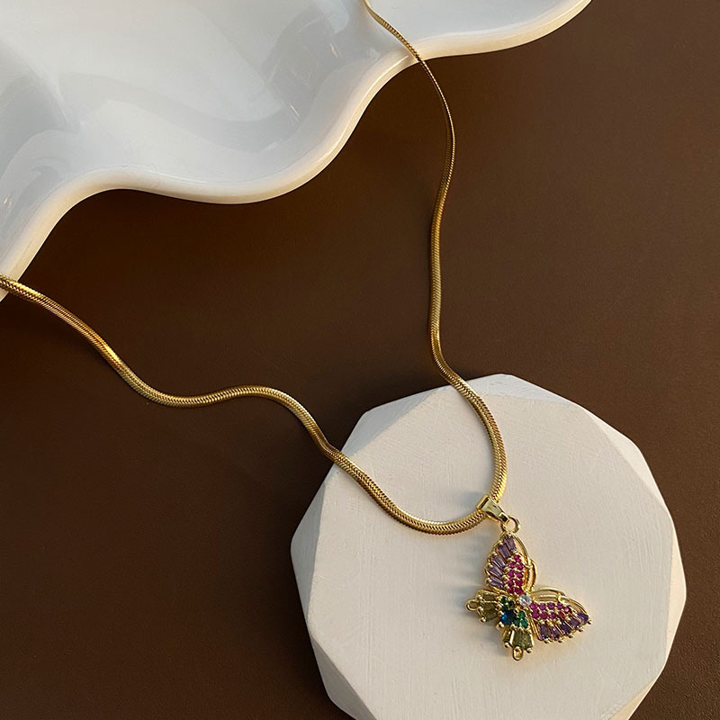 Collar De Mariposa De Diamantes De Acero Titanio