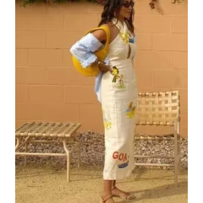 Vestido Largo Estampado Con Cuello Halter