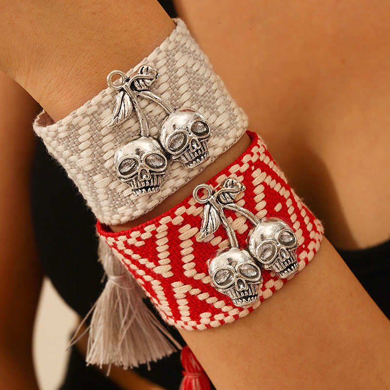 Pulsera De Aleación Con Borla Trenzada Y Calavera