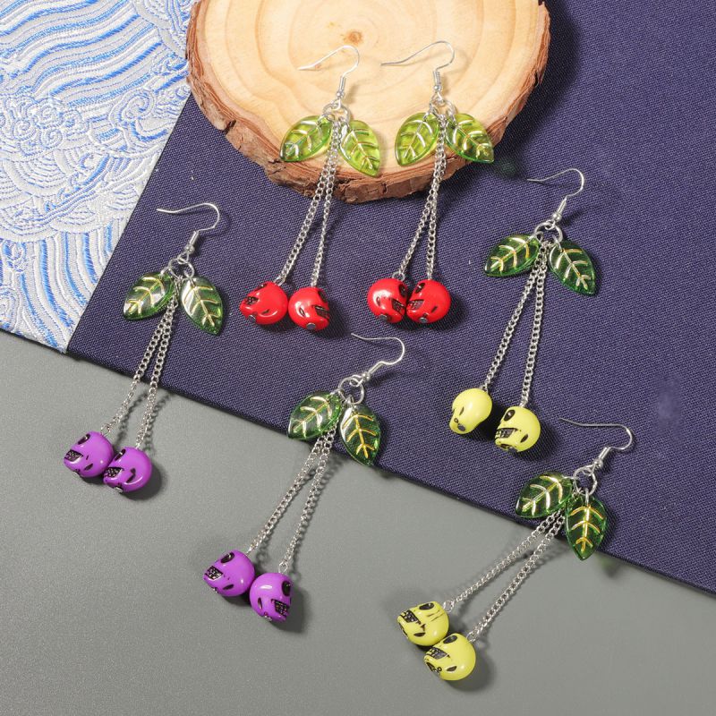 Pendientes De Calavera De Cereza De Resina