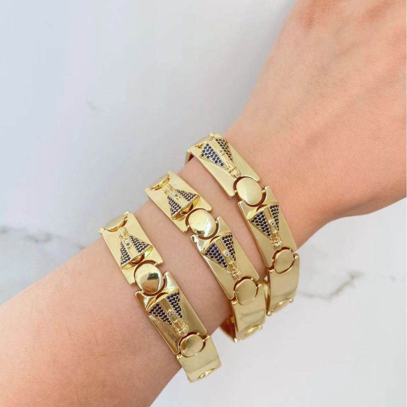 Pulsera Geométrica De Cobre Con Diamantes