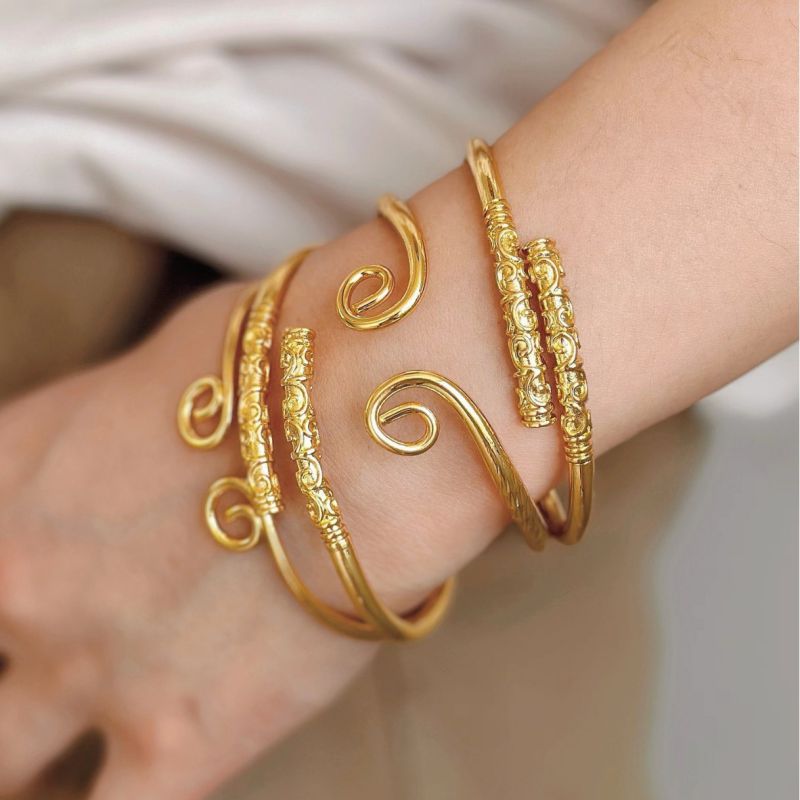 Pulsera Bañada En Oro Y Cobre