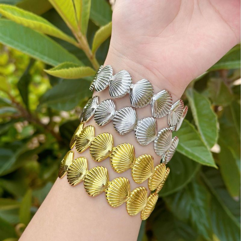 Pulsera De Conchas De Cobre Bañada En Oro