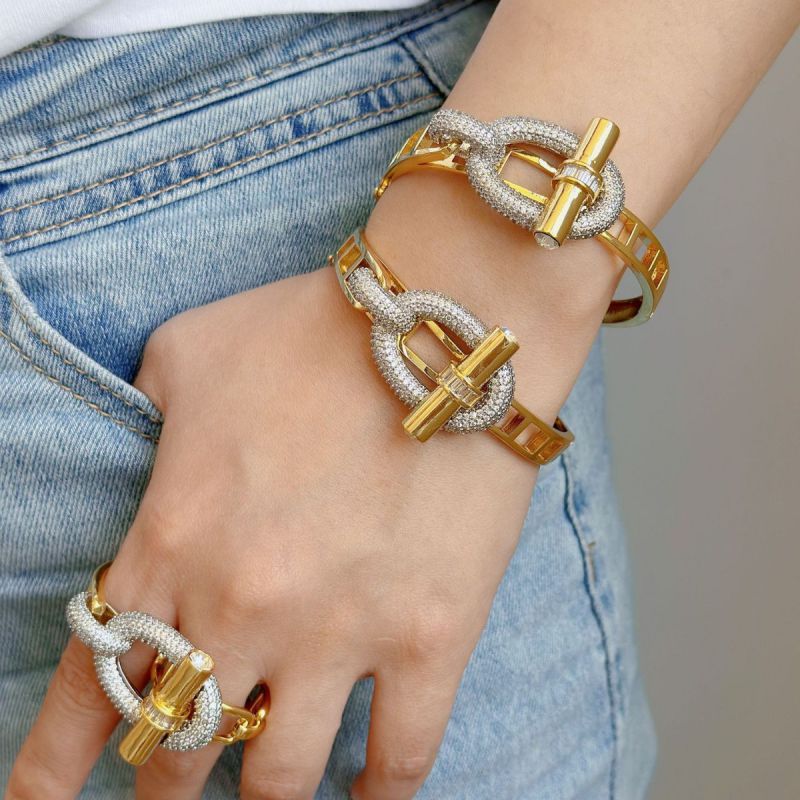 Anillo Con Hebilla Ot De Diamantes Bañado En Oro Y Cobre