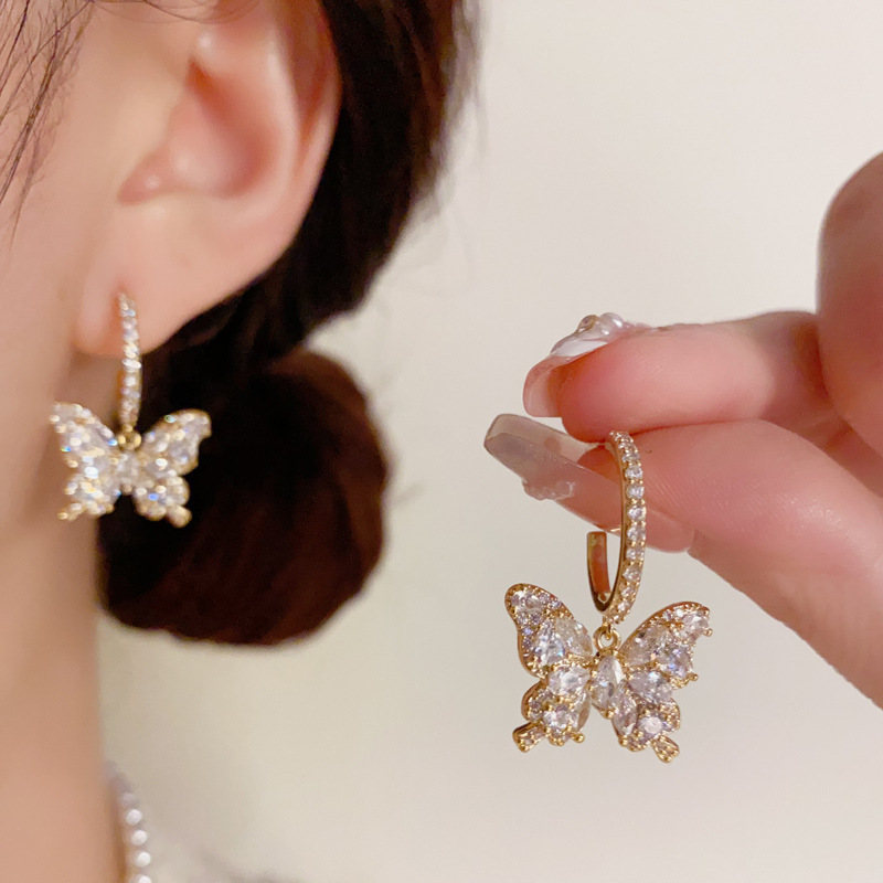 Pendientes De Mariposa De Circonita Con Incrustaciones De Cobre
