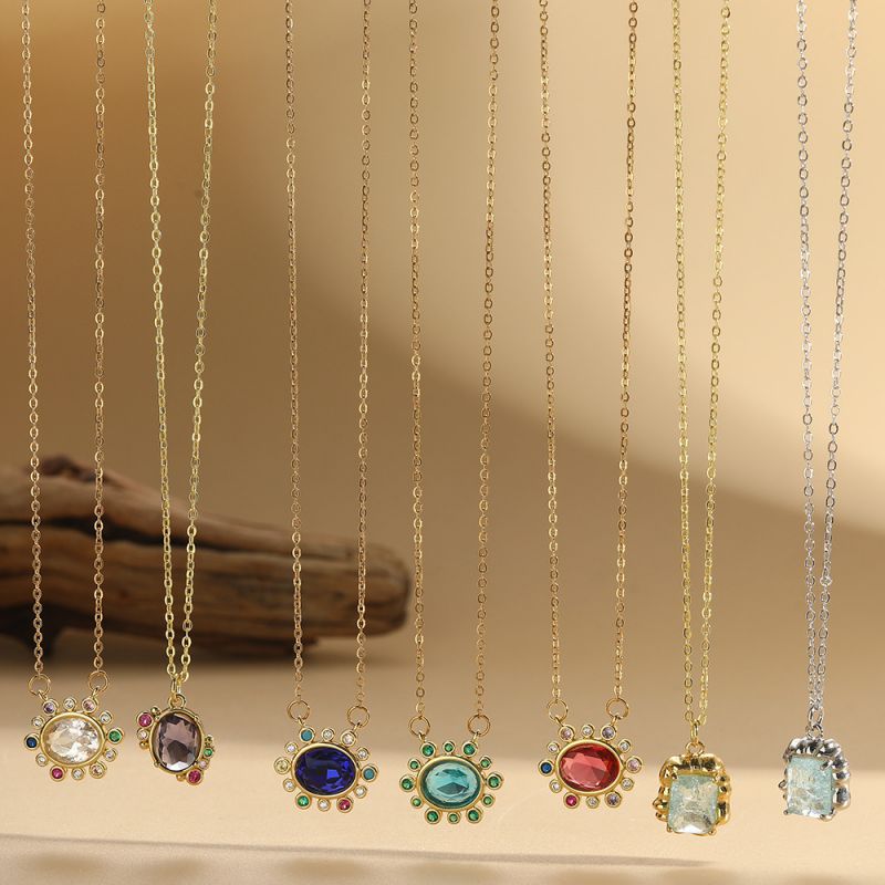 Collar Cuadrado De Cobre Y Diamantes