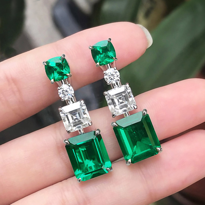 Pendientes De Cobre Con Diamantes Cuadrados