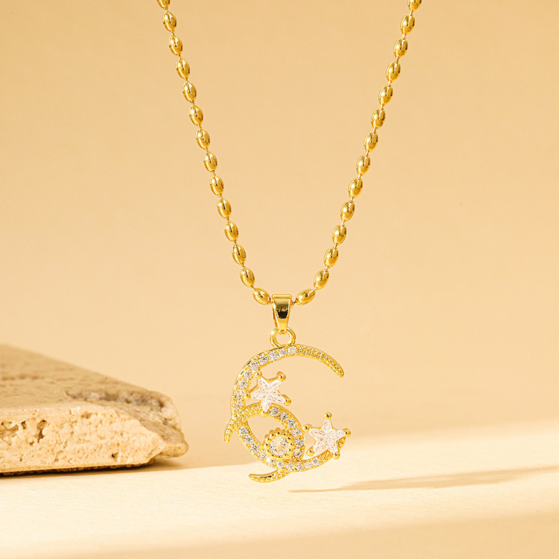 Collar De Acero Inoxidable Con Forma De Luna Y Diamantes