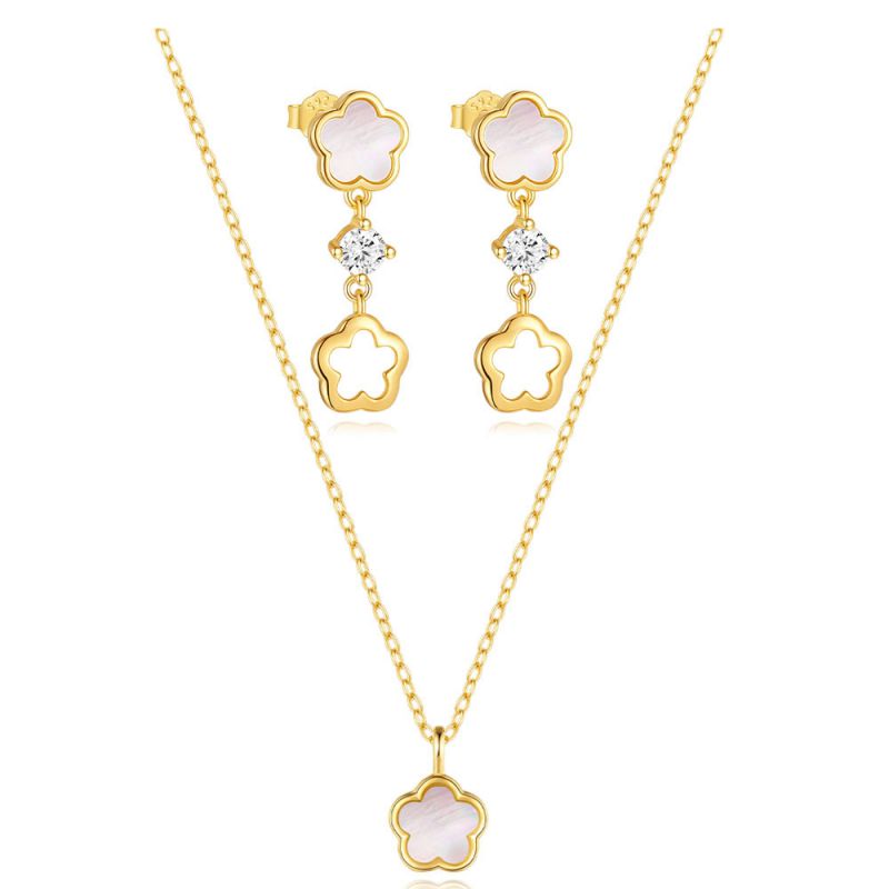 Conjunto De Collar Y Pendientes De Flores De Plata