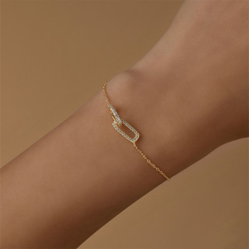 Conjunto De Collar Y Pulsera Ovalados De Plata Y Diamantes