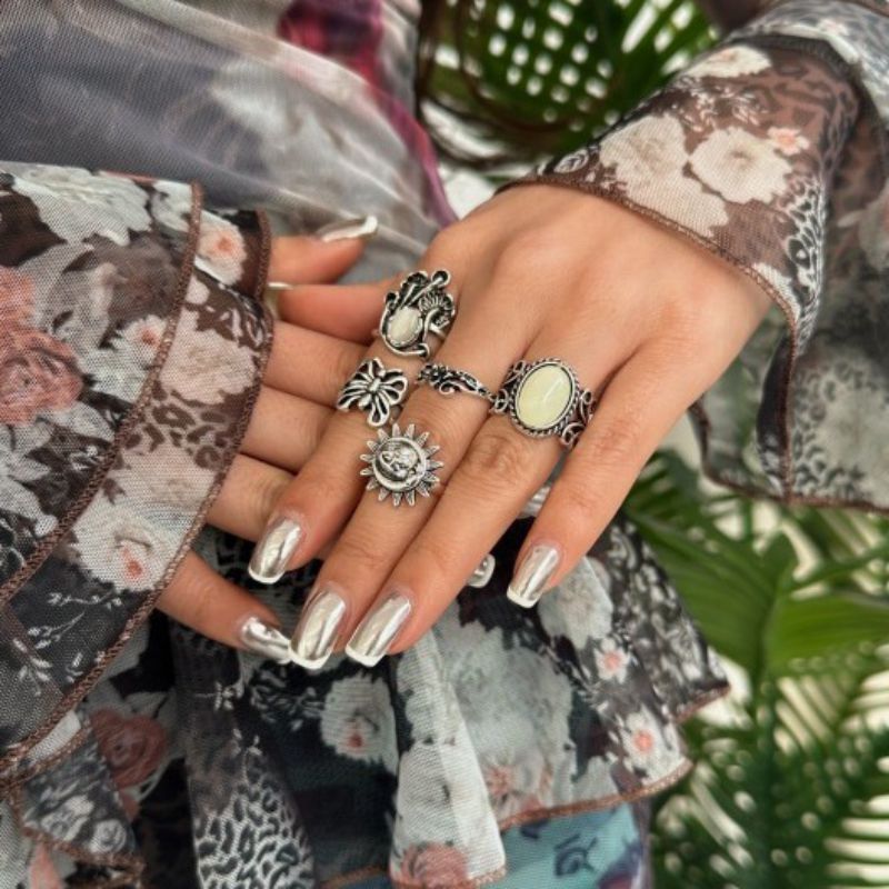 Juego De Anillos Huecos De Aleación Con Forma De Mariposa Y Sol