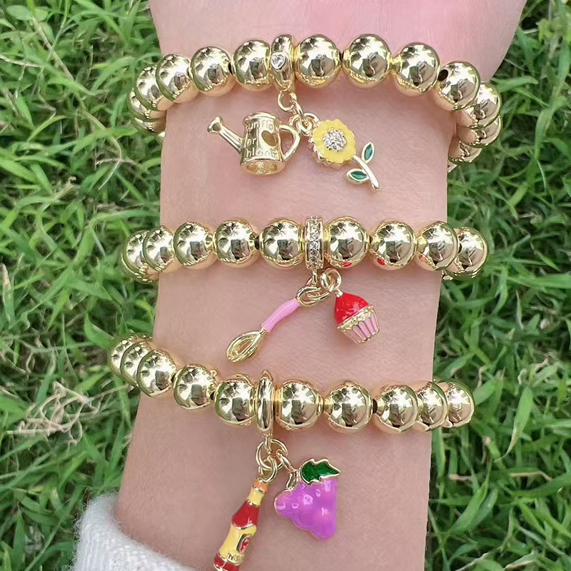 Pulsera De Flores Con Cuentas De Cobre Bañadas En Oro
