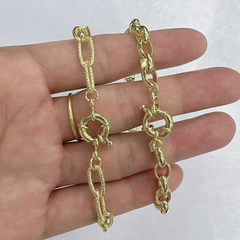 Pulsera De Cadena Geométrica De Cobre Bañada En Oro