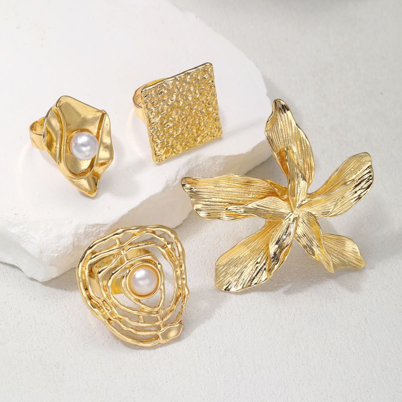 Juego De Anillos Irregulares Con Flores Y Perlas De Aleación