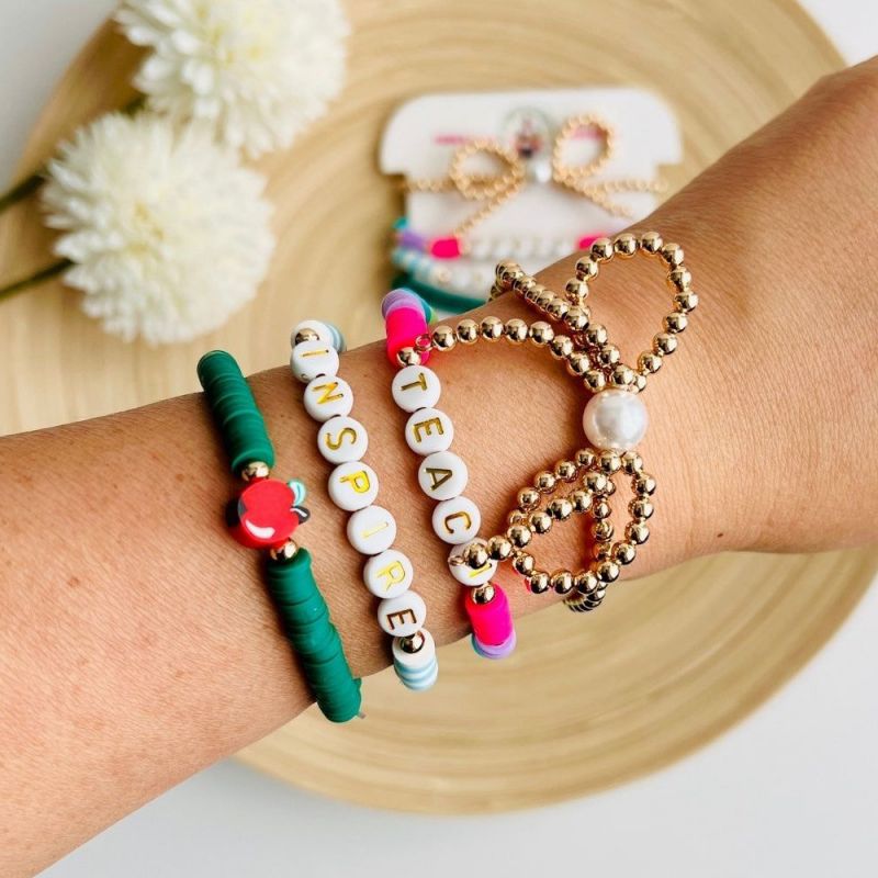 Juego De Pulsera Con Lazo De Cuentas Y Letras De Arcilla De Colores Cuentas Doradas