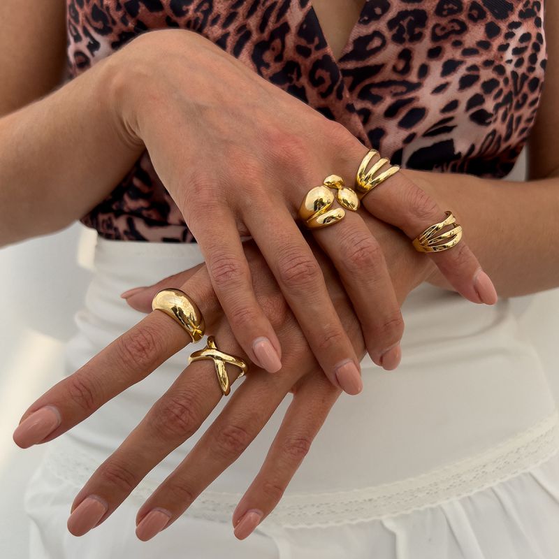 Juego De Anillos De Aleación Con Cruz Geométrica Pulida