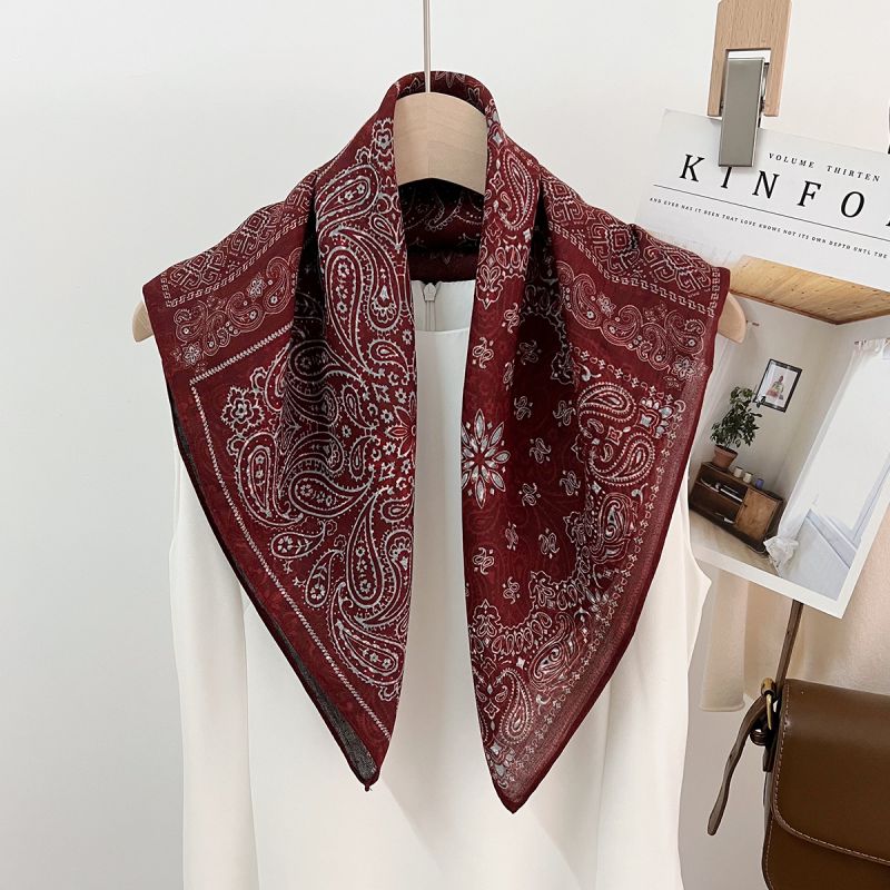 Pañuelo Cuadrado Estampado De Imitación De Seda