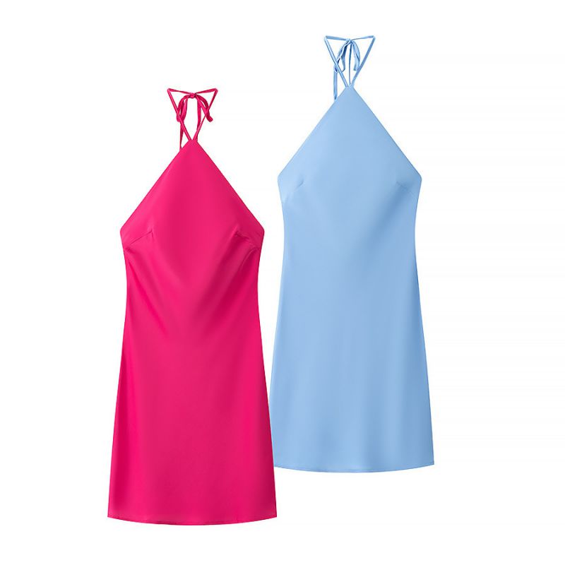 Falda De Satén Con Cuello Halter