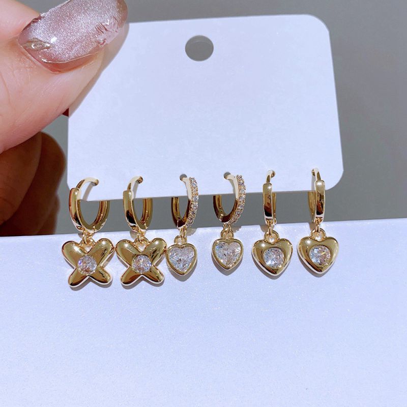 Juego De Pendientes De Cobre Con Forma De Corazón Y Diamantes