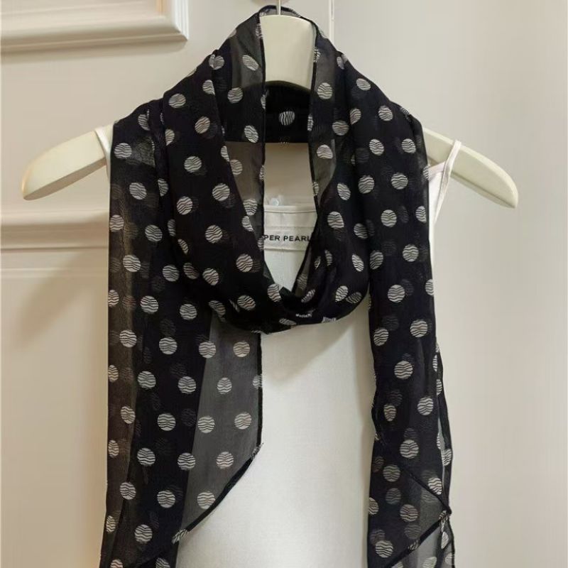 Bufanda Con Estampado De Lunares