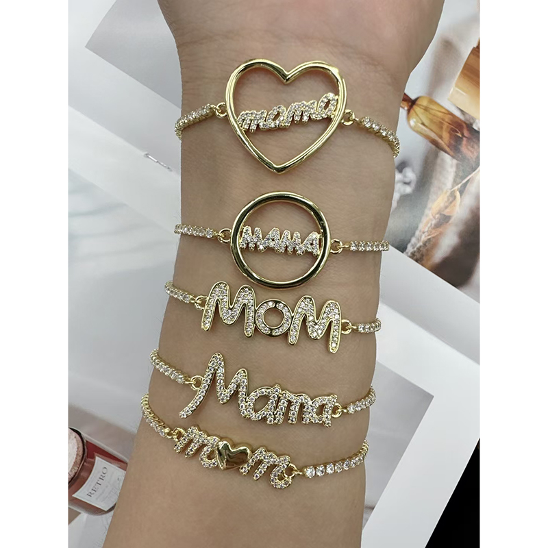 Pulsera Con Letras De Oro Y Diamantes Bañadas En Cobre