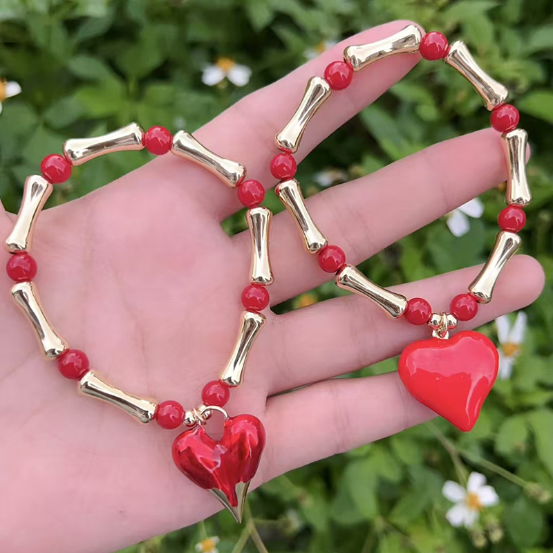 Pulsera De Corazón Con Cuentas De Hueso Bañada En Oro Y Cobre