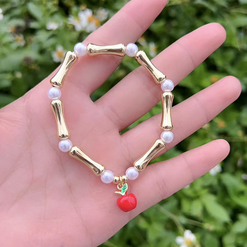 Pulsera De Manzana Con Cuentas En Los Nudillos De Cobre Bañada En Oro