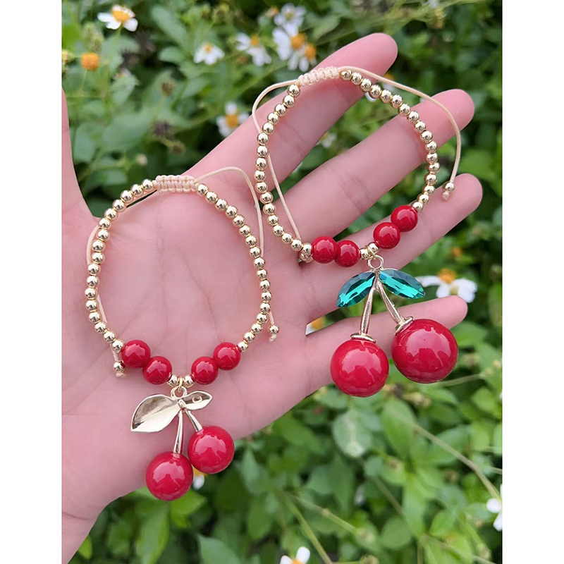 Pulsera De Cerezas Con Cuentas De Cobre Bañadas En Oro