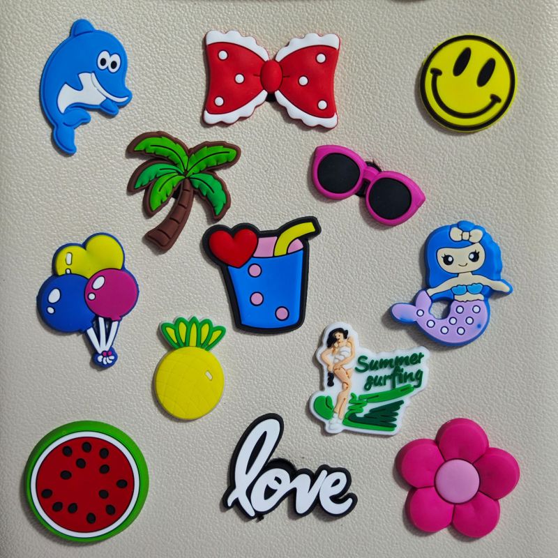 Conjunto De Flores De Crocs De Dibujos Animados De Metal
