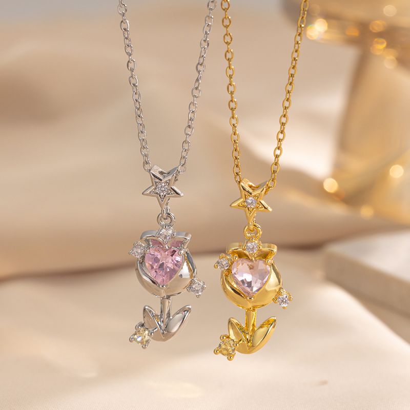 Collar De Flor De Corazón Con Diamantes De Acero De Titanio
