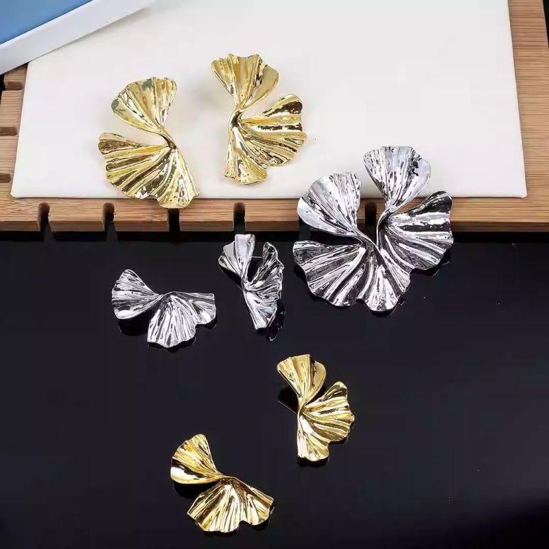 Pendientes De Hoja De Aleación