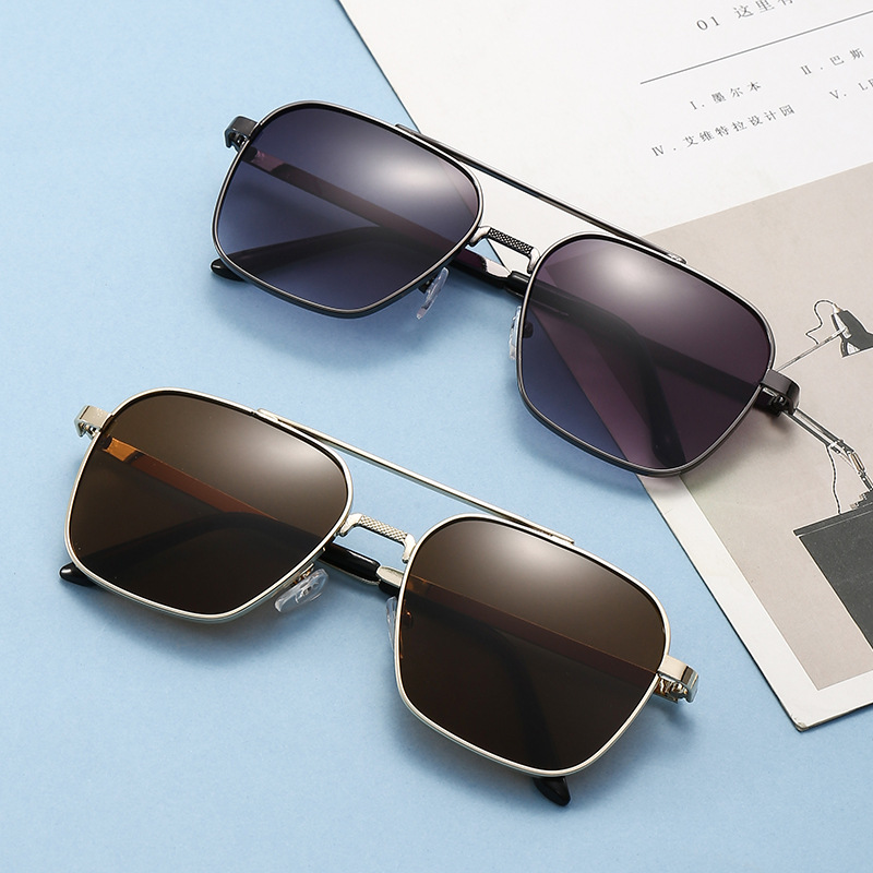 Gafas De Sol Cuadradas De Doble Haz Para Pc