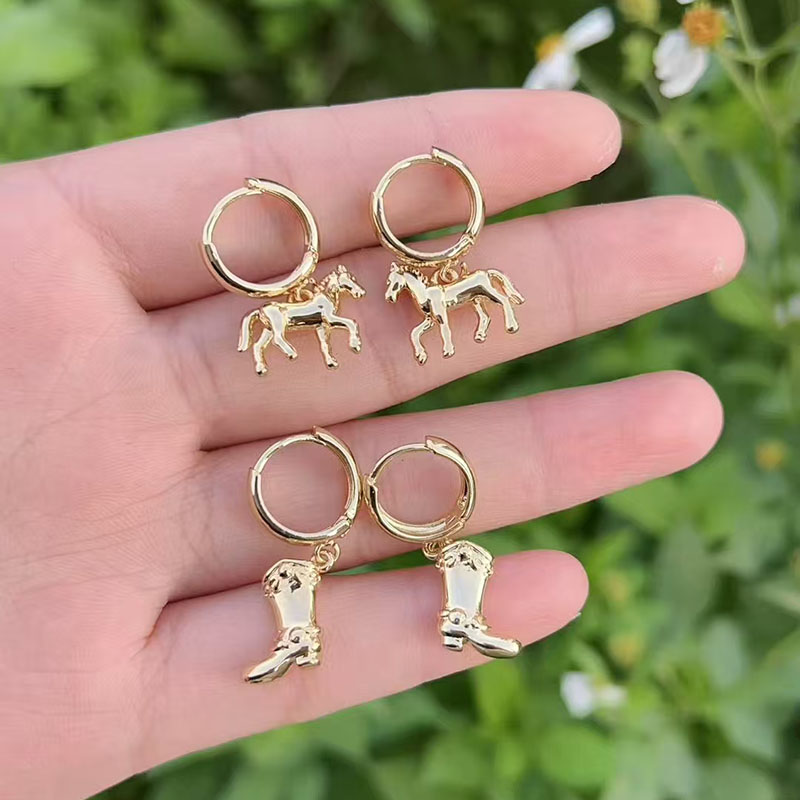 Pendientes De Botas De Poni Bañadas En Cobre