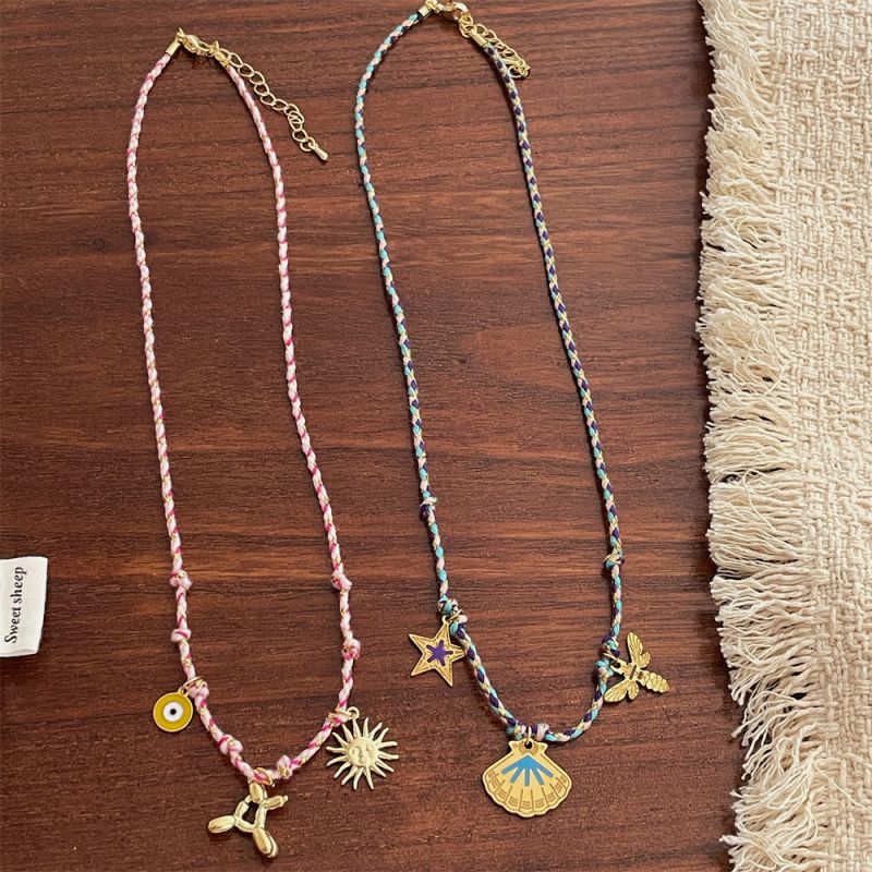 Collar De Hilo Metálico Con Forma De Globo Perro Y Sol