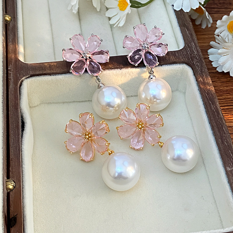 Pendientes De Cobre Con Diamantes Y Perlas