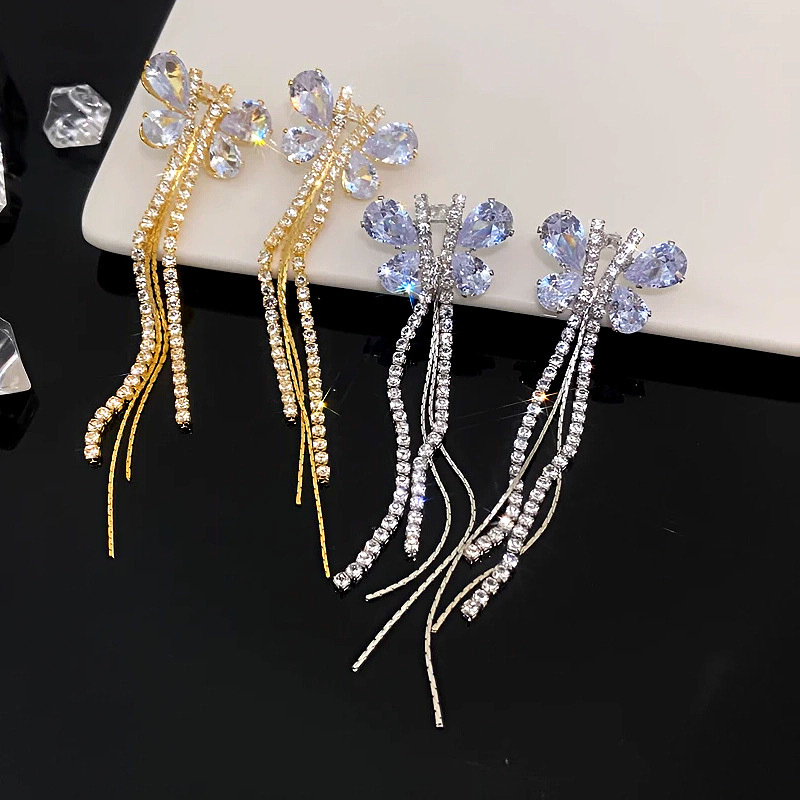 Pendientes De Mariposa Con Diamantes De Cobre