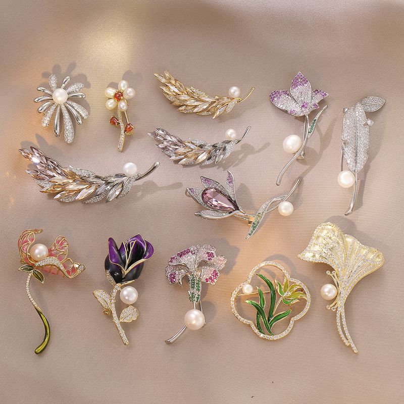 Broche Con Flor De Diamante De Cobre Espiga De Trigo Y Hoja De Ginkgo