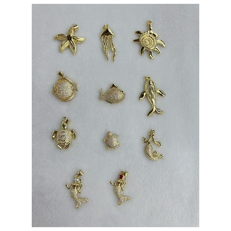Colgante De Estrella De Mar Pez Y Tortuga Bañado En Oro Y Cobre (sin Cadena)